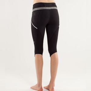 Lululemon Run a Marathon Capri Tights